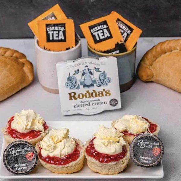 Gluten-free pasty and cream tea hamper for two
