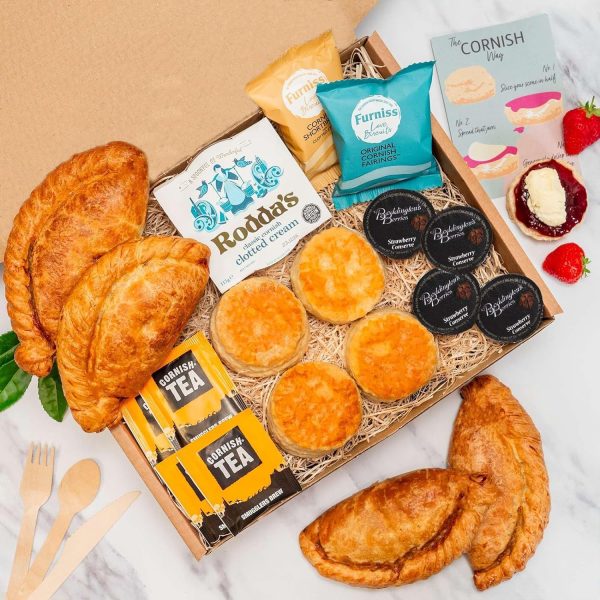 Cornish pasty and cream tea hamper with scones and clotted cream