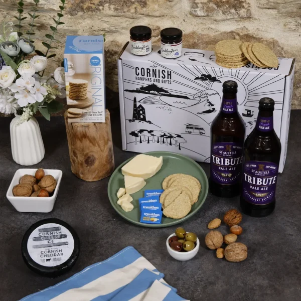 Cornish Cheese & Ale Hamper