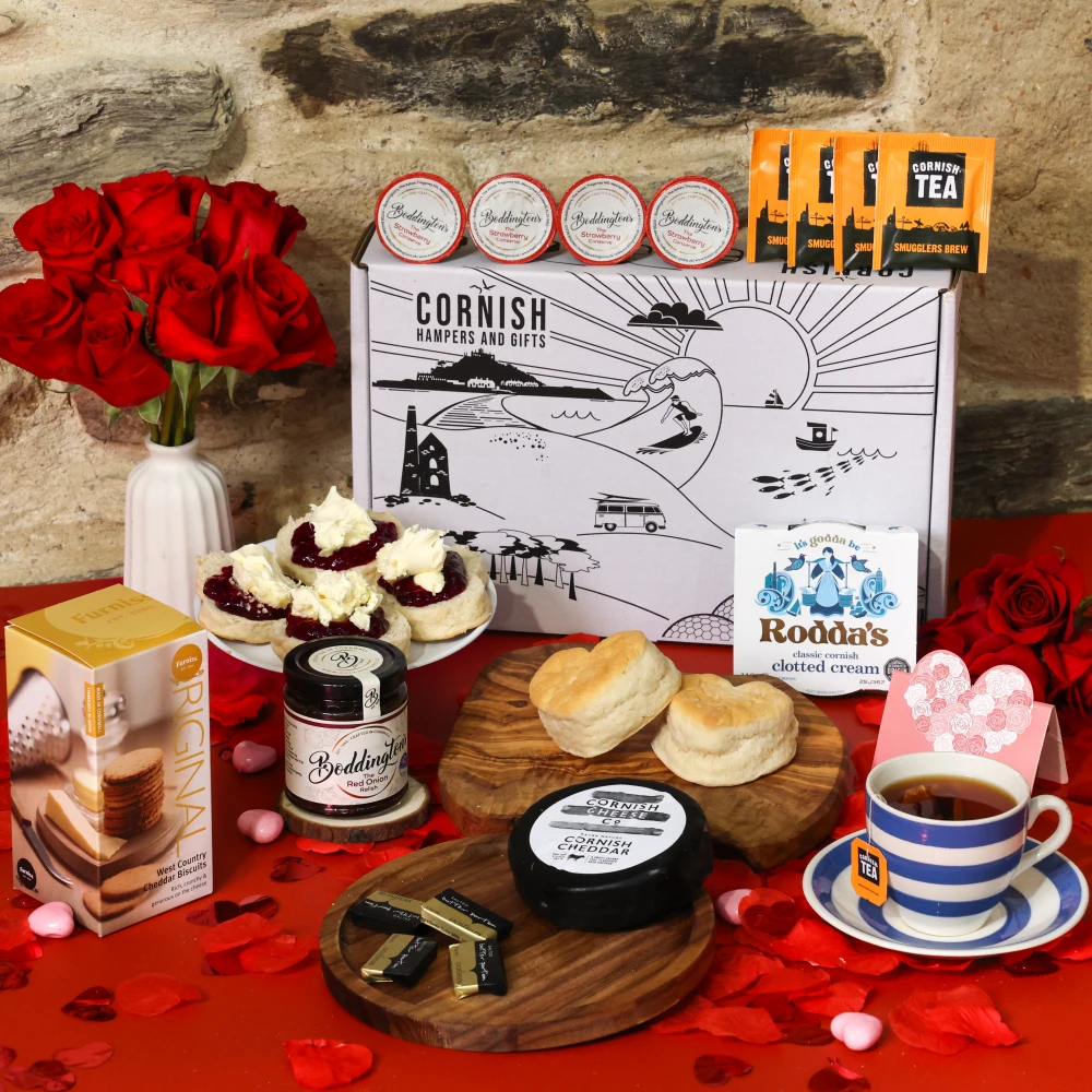 Sweet and Savoury Valentines Hamper
